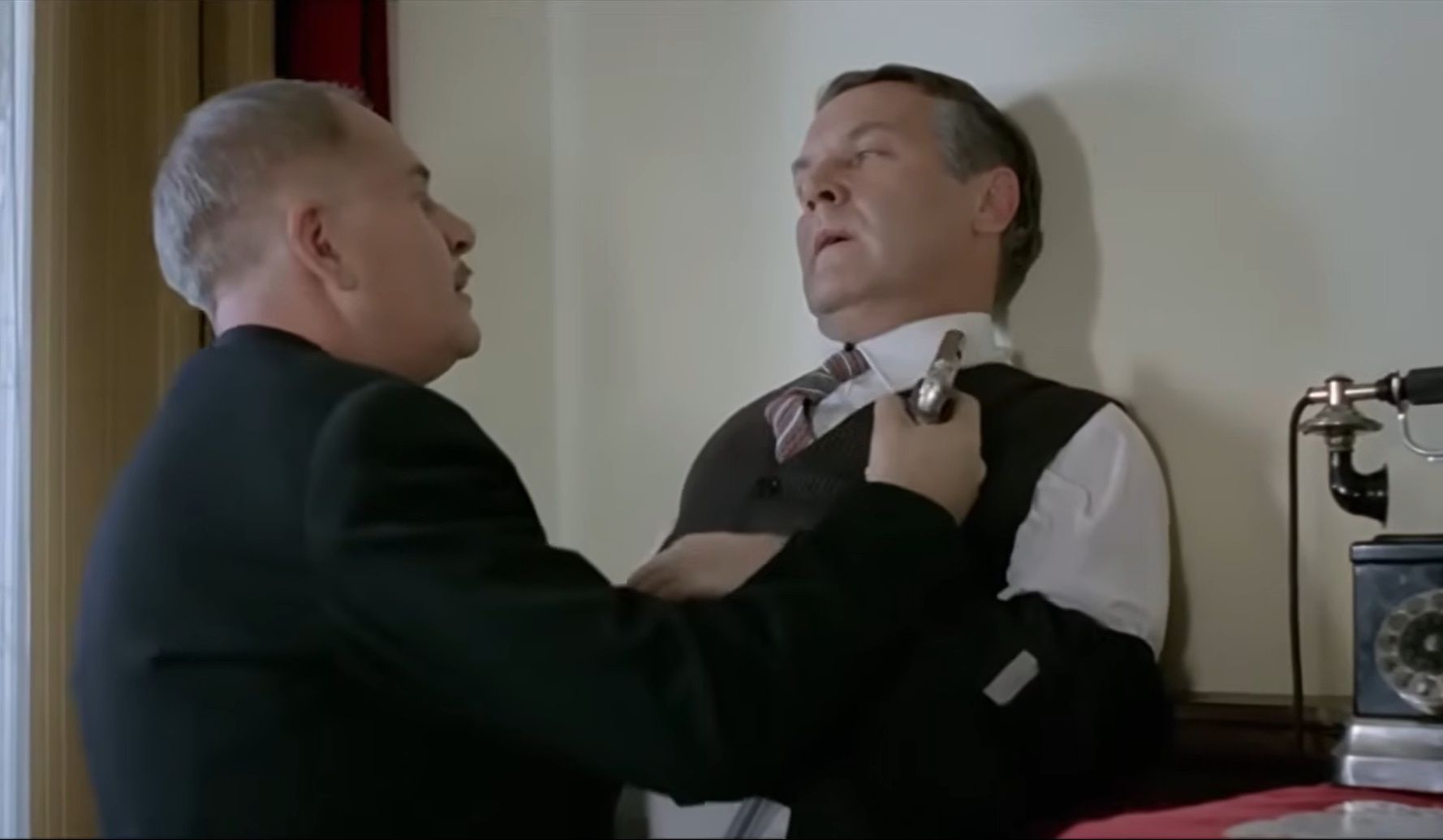 Jan Machulski i Leonard Pietraszak w filmie "Vabank"