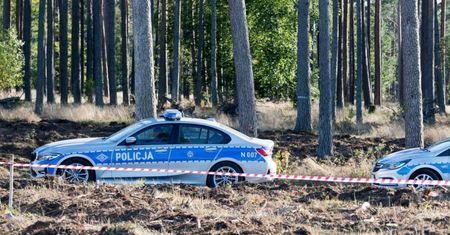 Ciało młodej kobiety pod Biskupcem. Śledczy zabrali głos