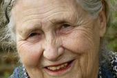 Doris Lessing nie odbierze Literackiej Nagrody Nobla