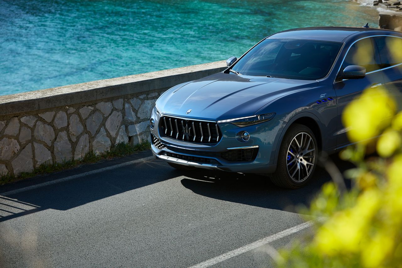 Maserati Levante Hybrid (2021)