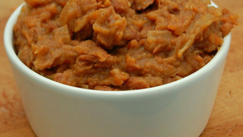 Smażona wegetariańska fasola w puszce