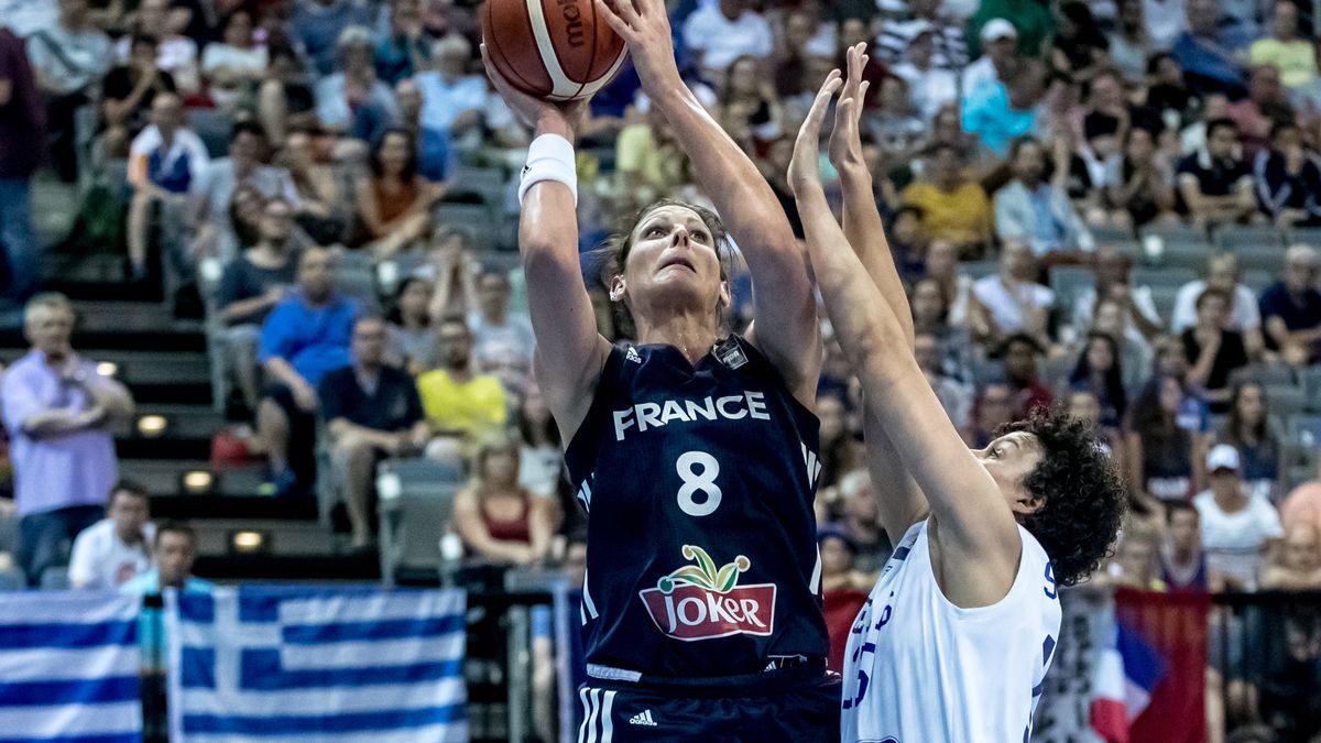 Zdjęcie okładkowe artykułu: PAP/EPA / Martin Divisek / Półfinał EuroBasketu 2017 Francja - Grecja