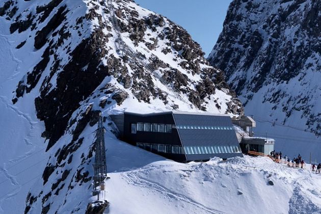 Innowacyjna restauracja na lodowcu Zermatt