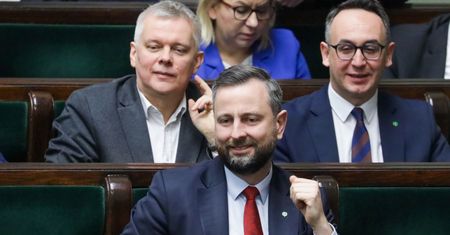 To może być kluczowy ruch ws. uznania wyborów w Polsce. Koalicja zmienia projekt