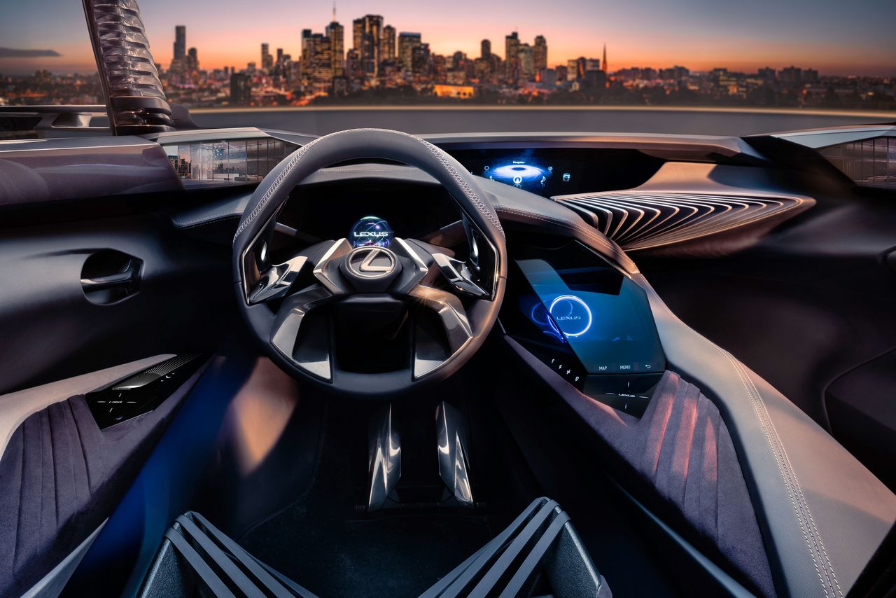 Zapomnijcie o ekranach - oto holograficzne wnętrze Lexusa UX