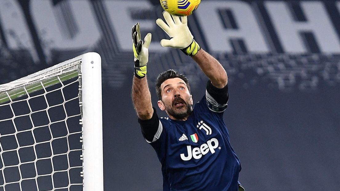 PAP/EPA / ALESSANDRO DI MARCO  / Na zdjęciu: Gianluigi Buffon