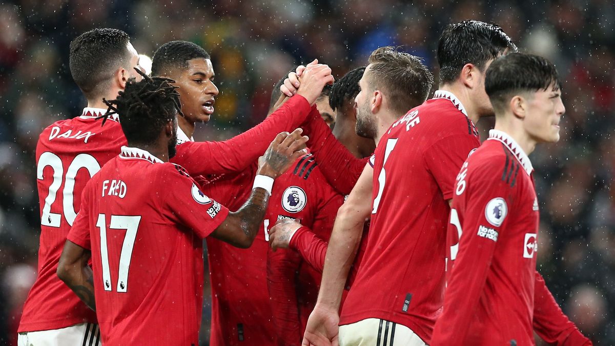 Zdjęcie okładkowe artykułu: PAP/EPA / ADAM VAUGHAN / Na zdjęciu: piłkarze Manchesteru United