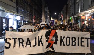 Kobiety wychodzą na ulice. Protesty ws. aborcji w całej Polsce