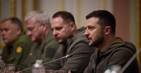 "Pchnięcie nożem w plecy". Ostre słowa Kijowa. Nie zmieniają zdania