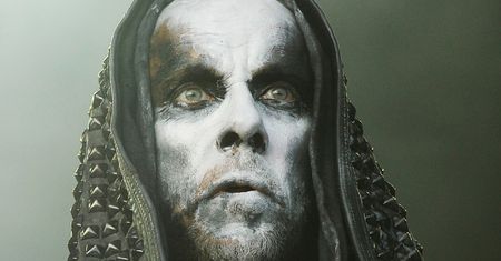 Nergal UNIEWINNIONY w sprawie obrazy godła polskiego