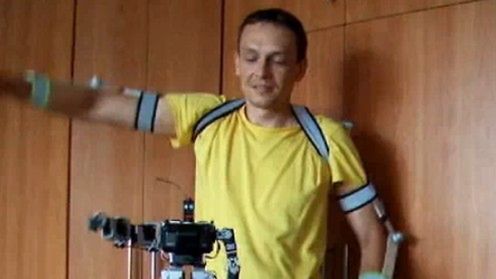 Pasjonat skonstruował w domu robo-niewolnika (wideo) 1