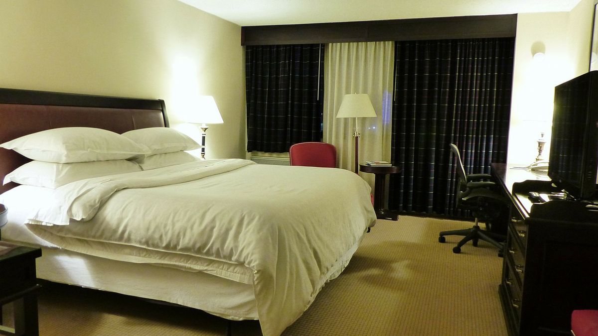 Hotelarze maą odroczoną płatnośc abonamentu RTV - ale kiedyś trzeba będzie zapłacić