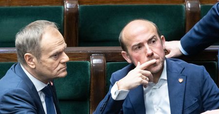 Mocne oskarżenia Tuska pod adresem opozycji. Budka tłumaczy