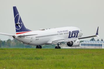 B2B w LOT nadal pod lupą PIP. Prezes: jest "swoboda wyboru" w spółce