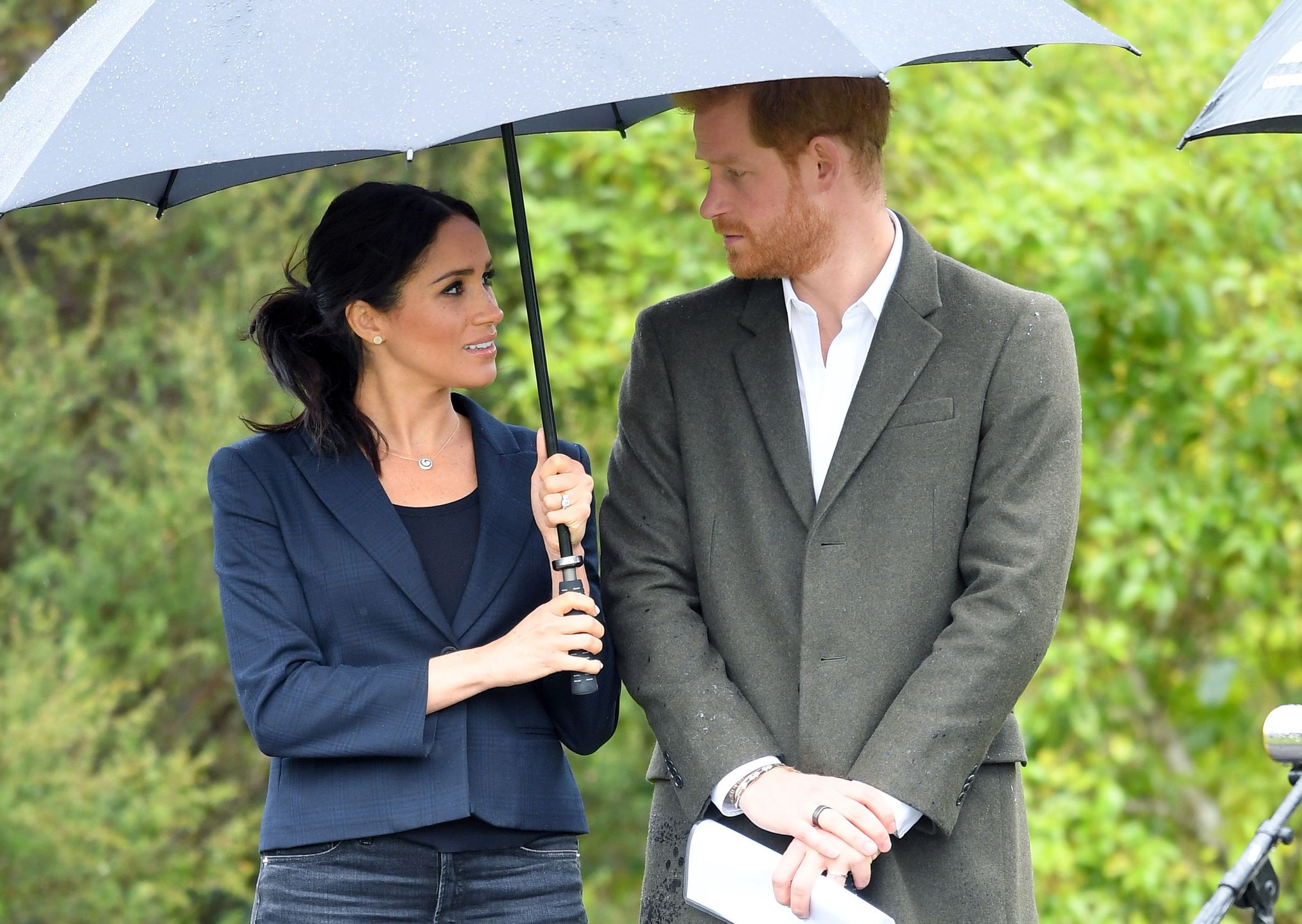 Wuj Kate Middleton nie szczędzili krytyki Meghan i Harry'emu. Chwali za to księżną Cambridge