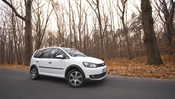 Volkswagen Cross Touran