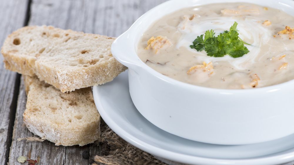 Zagęszczona zupa krem z grzybów o obniżonej zawartości sodu (do kupienia gotowa do spożycia)