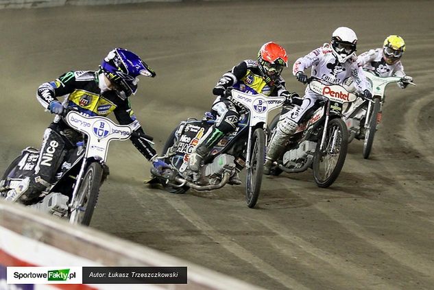 Tomasz Gollob w sezonie 2014 będzie chciał zdobył złoty medal DMP z Unibaksem Toruń i możemy być pewni, że będzie także starał się pomagać kolegom z pary