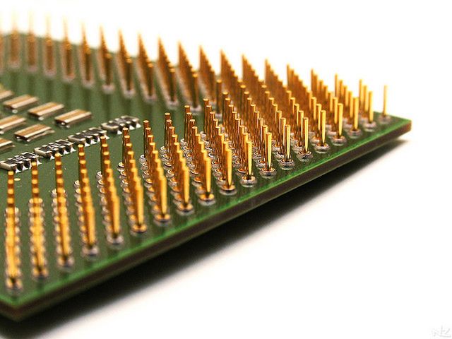 Rynki CPU i GPU: Intel zyskuje, AMD traci i... tnie koszty 1