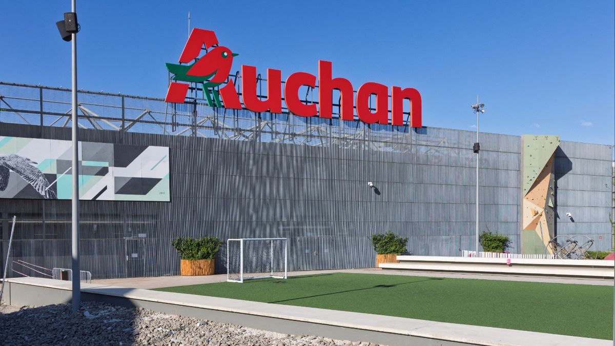 Auchan sprzedaje nieruchomości węgierskiemu funduszowi