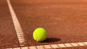 Mega bonusy za wygraną Świątek w 2. rundzie Roland Garros | kod promocyjny STS