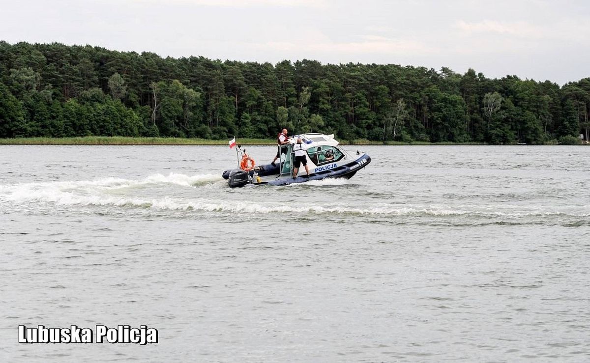 odra, utonięcie, akcja poszukiwawcza Dramatyczny finał akcji nad Odrą. Wyłowiono ciało