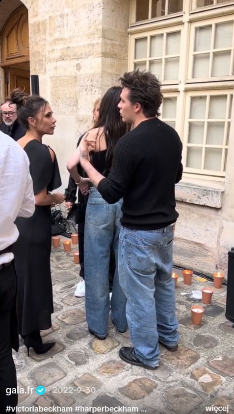 Nicola Peltz, Victoria Beckham i Brooklyn Beckham