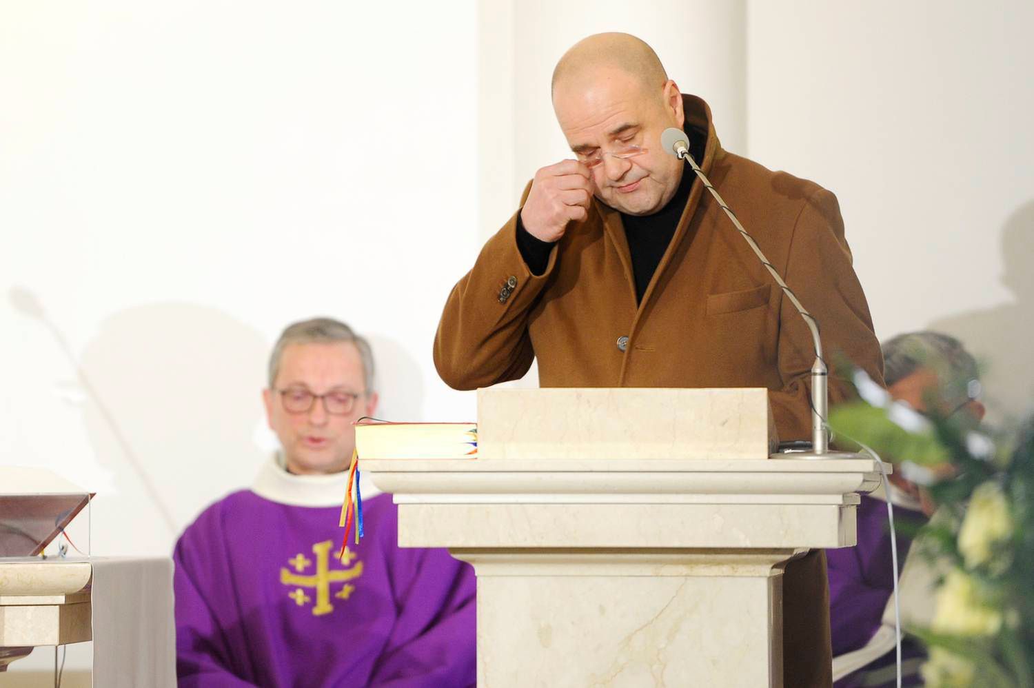 Wojciech Pokora nie żyje - gwiazdy żegnają króla polskiej komedii