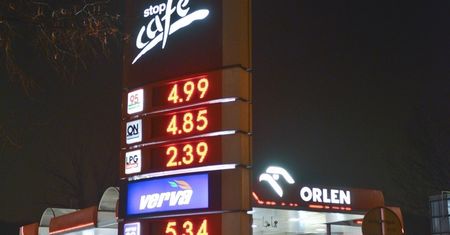 W razie połączenia Orlenu i Lotosu na rynku pojawi się nawet 200 stacji do przejęcia