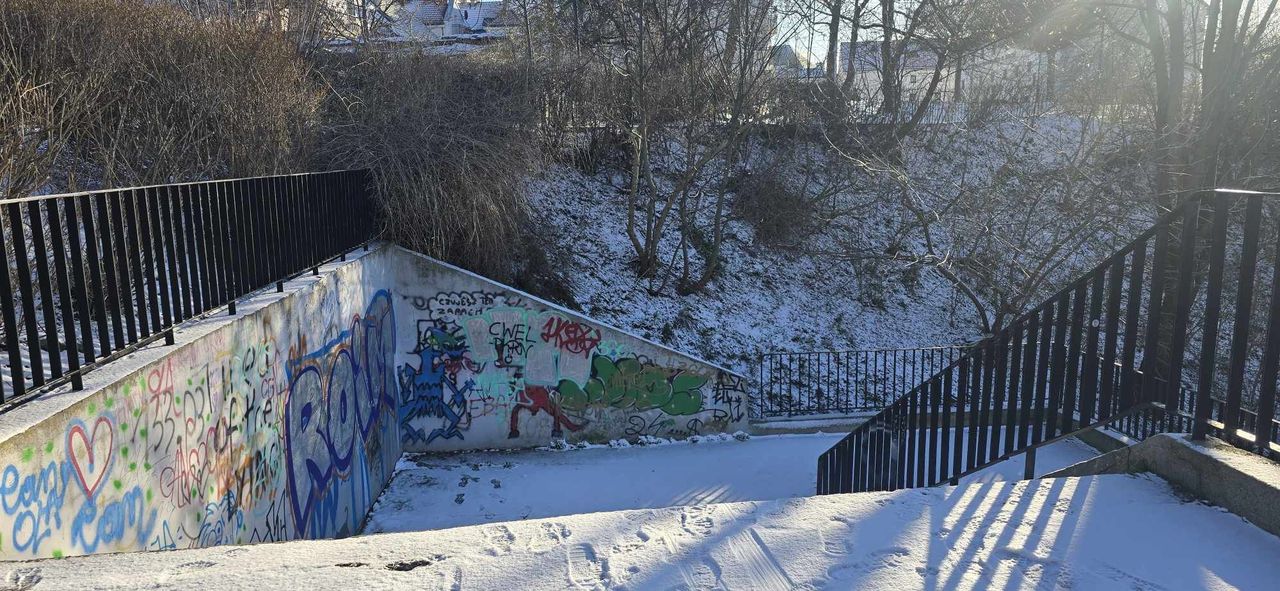 Schody z Jaru Kazimierza Wielkiego nad Bulwary Wiślane w Płocku zostaną zmodernizowane? Trwa przetarg