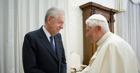 Benedykt XVI pożegnał się z premierem Włoch