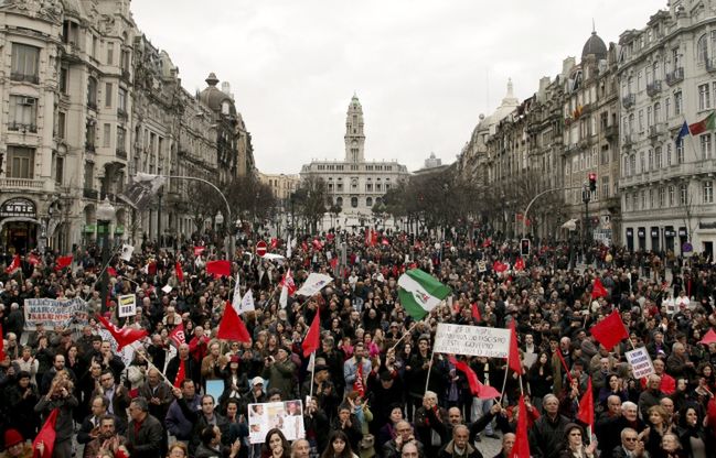 Portugalia: Demonstracje przeciw obniżeniu płac