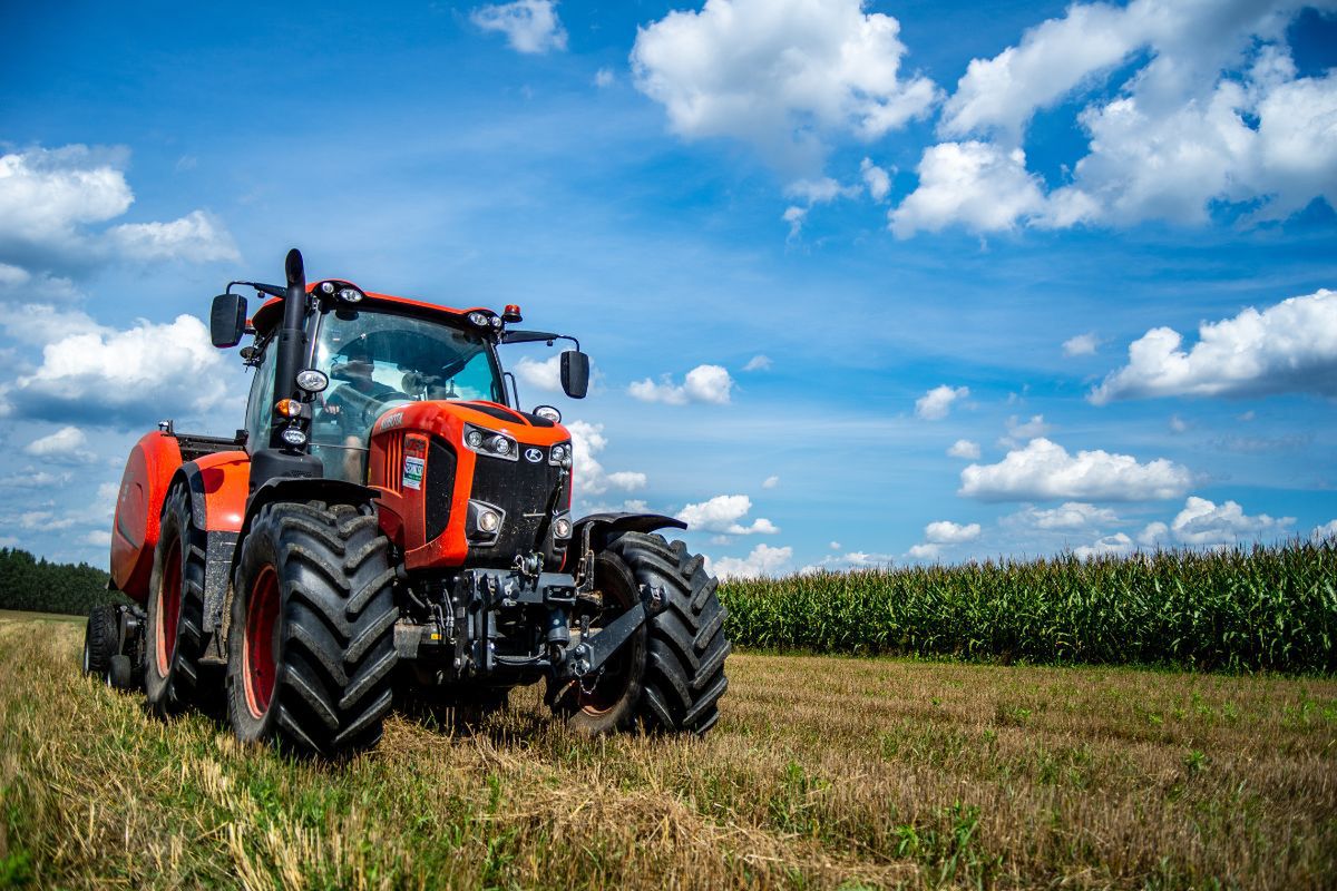 Kubota zajmuje trzecie miejsce w Top 10 marek ciągników w pierwszym półroczu 2025.