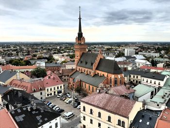 W Tarnowie pieniądze leżą na ulicy! Wystarczy się schylić