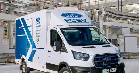 Kolejna marka testuje wodorowego dostawczaka. Tym razem Ford