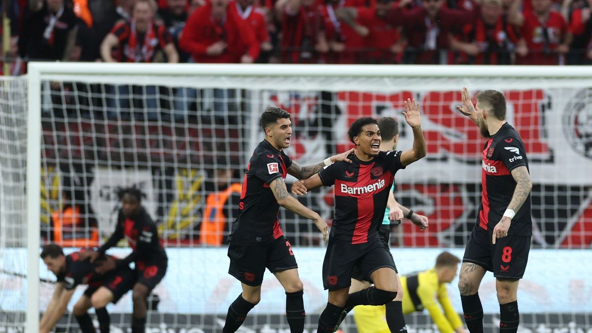 Zdjęcie okładkowe artykułu: Getty Images / Lars Baron / Na zdjęciu: piłkarze Bayeru 04 Leverkusen