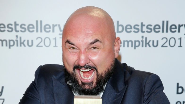 Kłopoty Patryka Vegi: jest na minusie i za granicą go NIE LUBIĄ