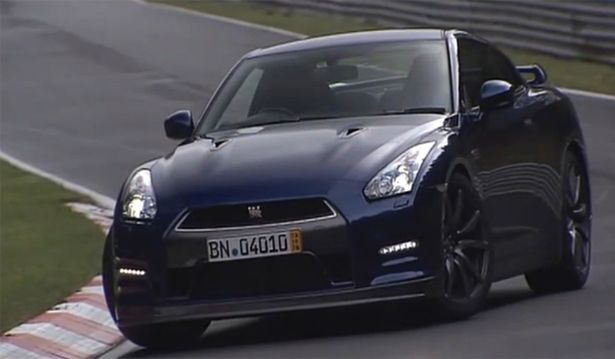 Nissan GT-R i 7:24,22 na Nurburgring [wideo]