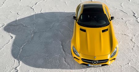 Oto on: mocarny Mercedes-AMG GT oficjalnie! [aktualizacja]