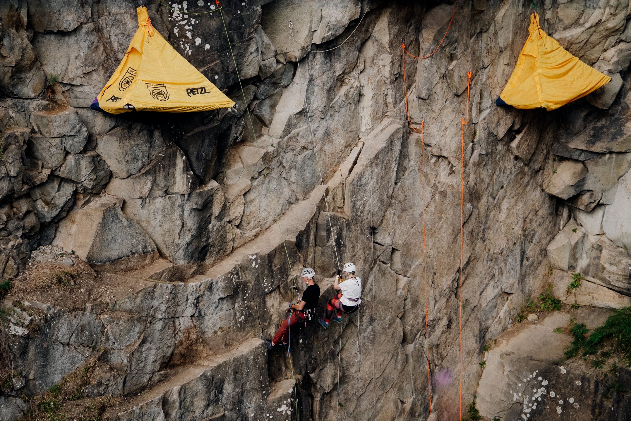 Himalaya Base Camp 