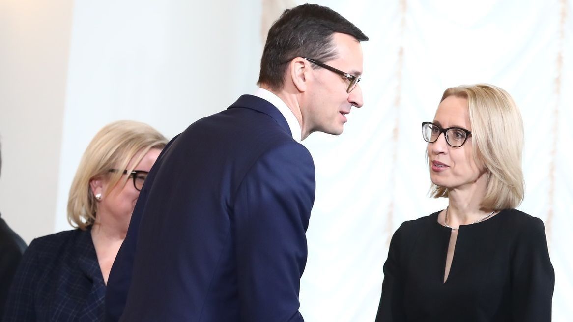 Premier Mateusz Morawiecki i minister finansów Teresa Czerwińska odpowiadają za stan finansów państwa