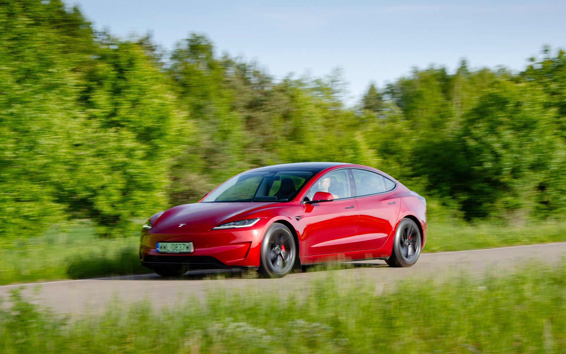 Tesla Model 3 Performance