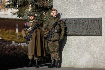 Rzeszów: Upamiętnienie powstańców warszawskich. Zabrzmią syreny