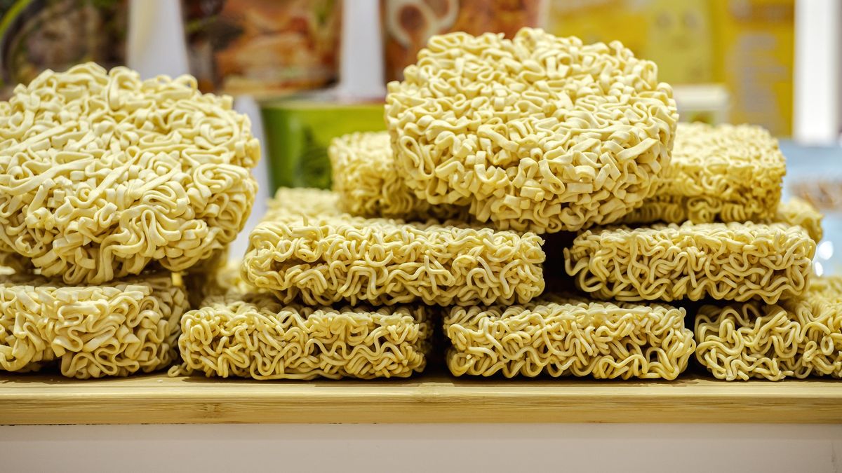 Sałatka z zupek chińskich