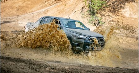Offroad Marcina: Toyota Hilux 2.8 - niezawodna pod każdym względem