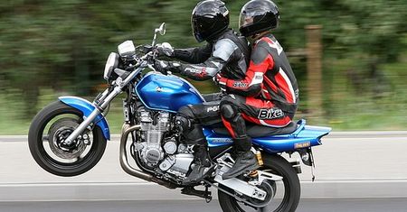 Yamaha XJR1300