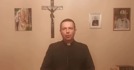 Ksiądz Wachowiak o tankowaniu na Orlenie. "Nie jestem pierwszym, który o tym mówi"