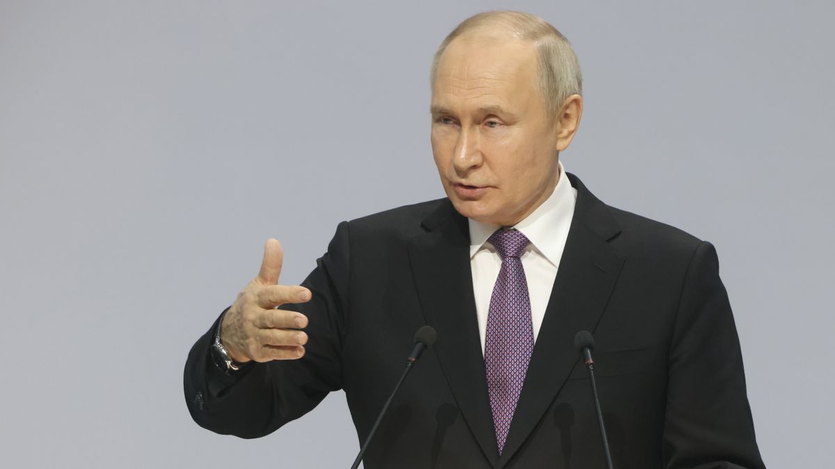 TULA, RUSSIA - FEBRUARY 2: (RUSSIA OUT) Russian President Vladimir Putin delivers a speech during the All For The Victory Military Forum on February 2, 2024 in Tula, Russia. More than 500 participants including defense industry workers, volunteers, doctors and bloggers, who support the Russian invasion of Ukraine gathered at a military forum which was hosted by Kremlin-backed People's Front. (Contributor/Getty Images)