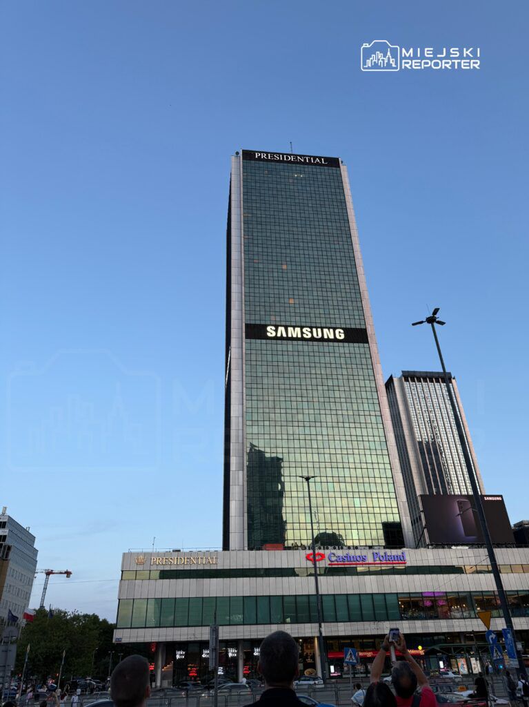 Warszawa: Policja zatrzymała w hotelu Presidential “Słowika”, “Cycka” i “Pieprzu”. Dokonali wymuszenia rozbójniczego