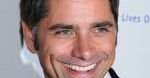 "Dwóch i pół": John Stamos nie zastąpi Charliego Sheena